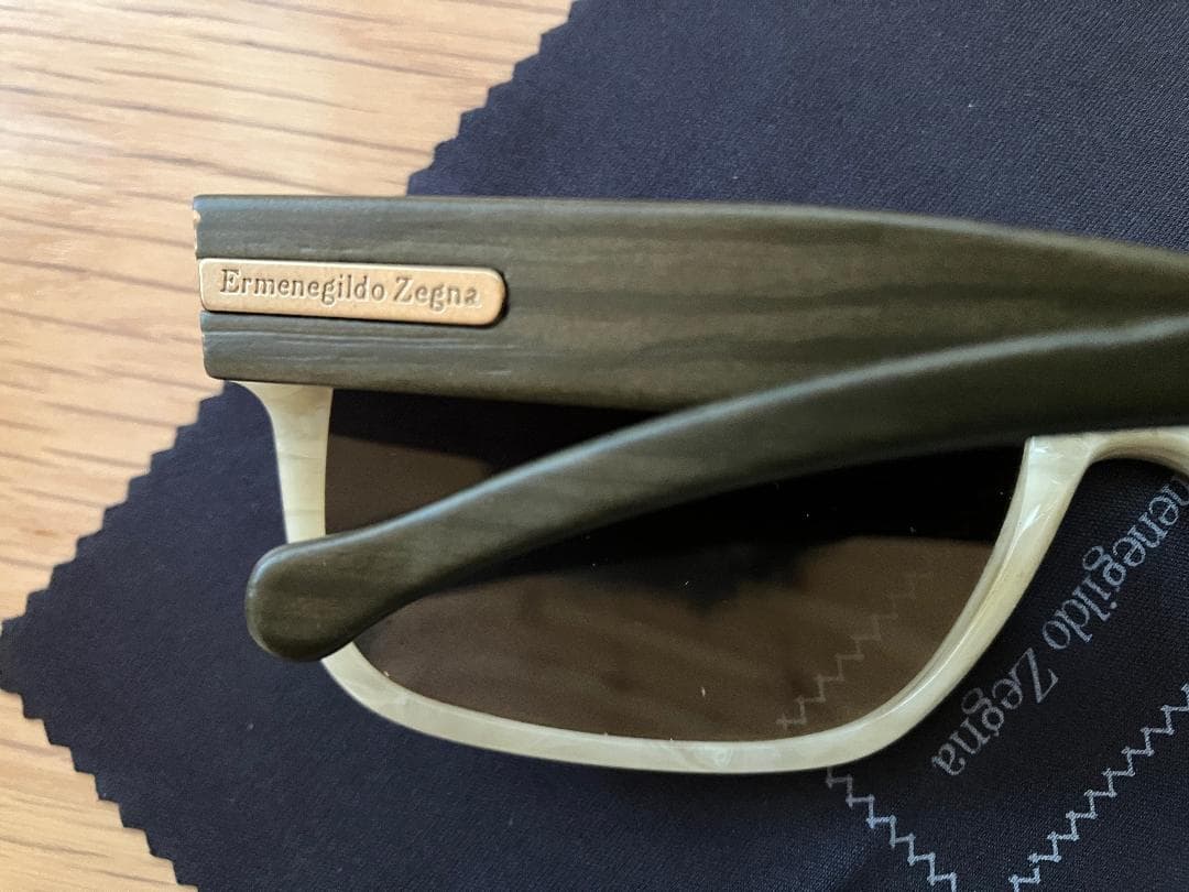 Ermenegildo Zegna 木製テンプル サングラス