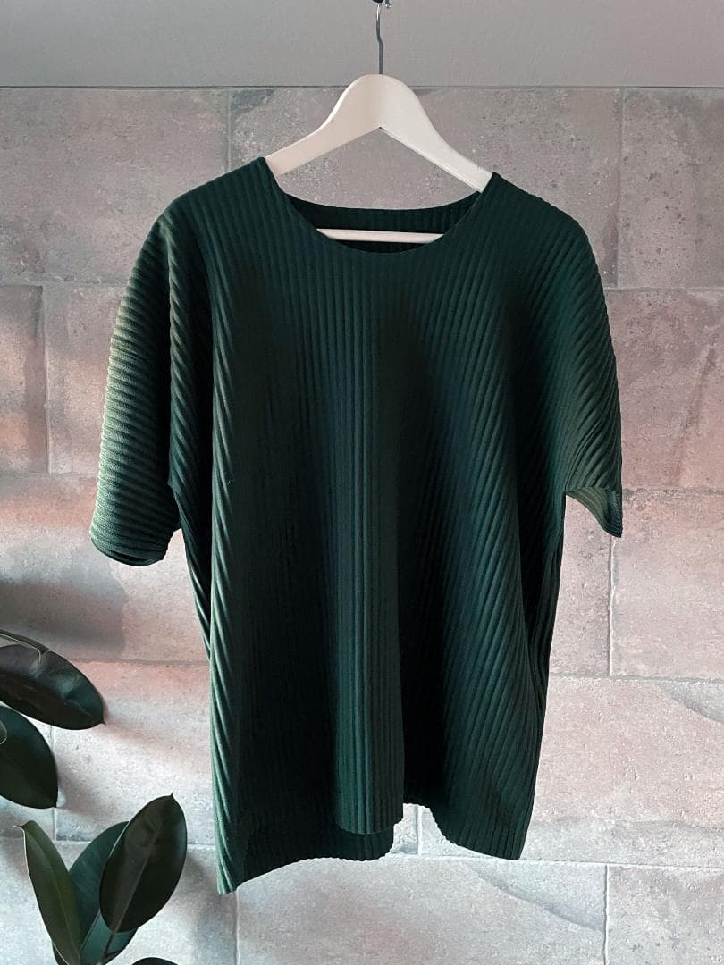 8800円ギャラ イッセイミヤケ オムプリッセ HOMME PLISSE 半袖