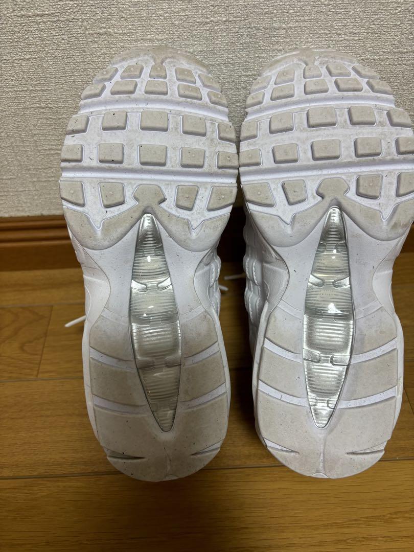 Nike Air Max 95 ホワイト スニーカー　23センチ