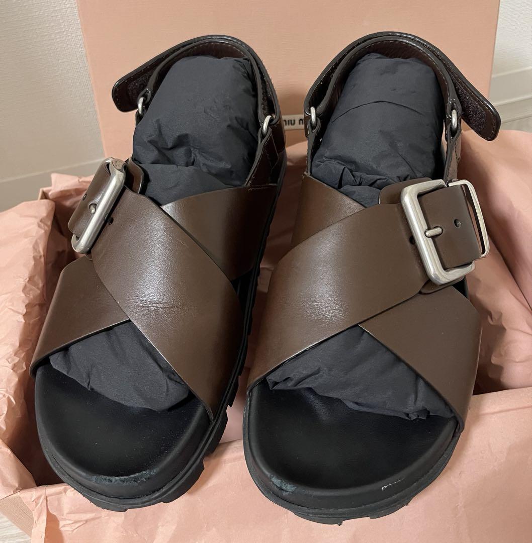 miumiu スポーティクロスレザーサンダル 36.5