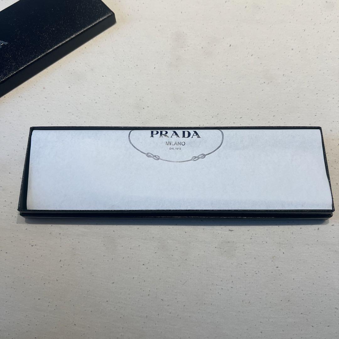 週末限定価格　プラダ　PRADA \"Re Nylon ヘッドバンド