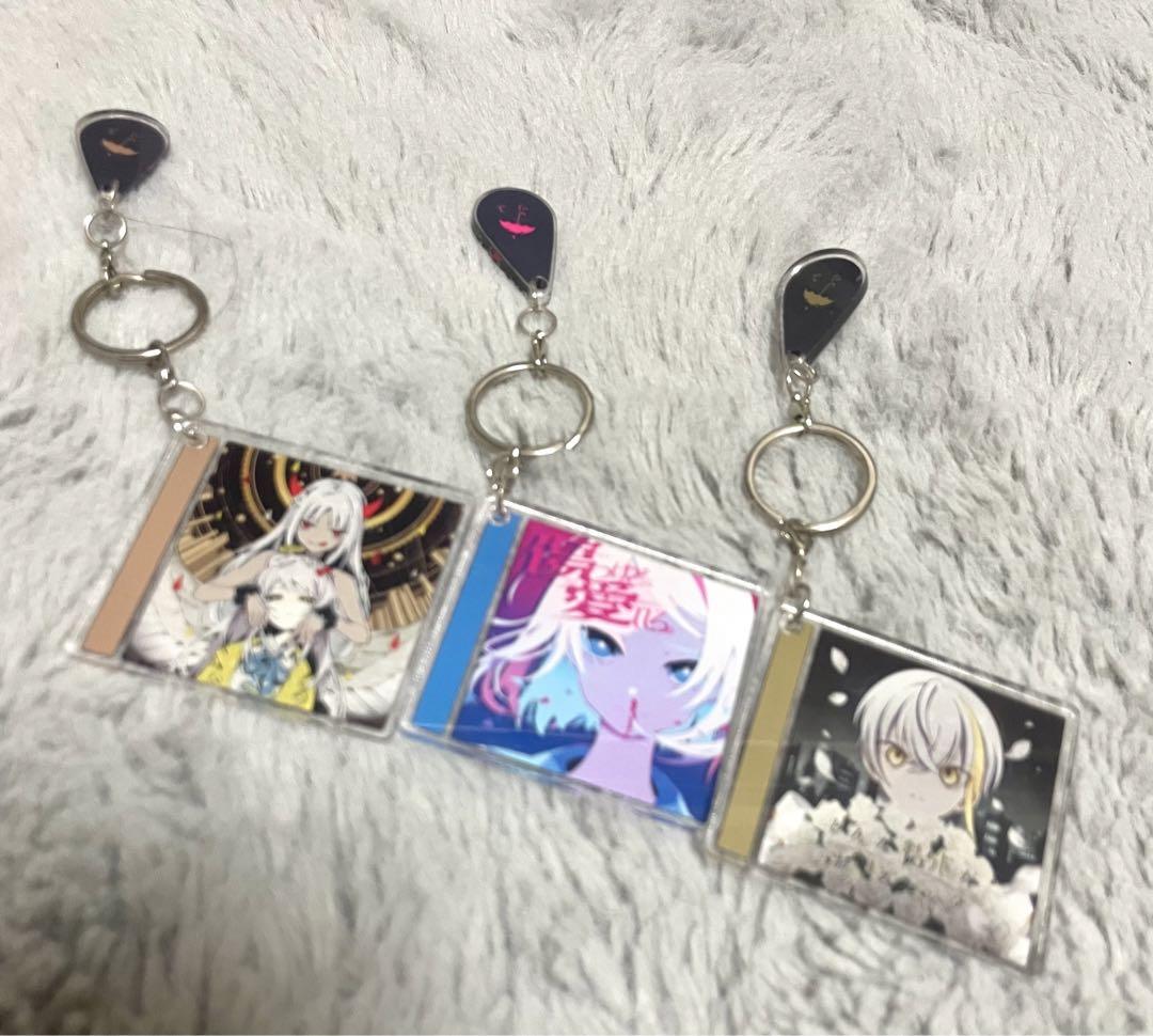 ツユ アンダーメンタリティ 2連アクリルキーホルダー ツユ】ランダム2連アクリルキーホルダー 三個セット - メルカリ