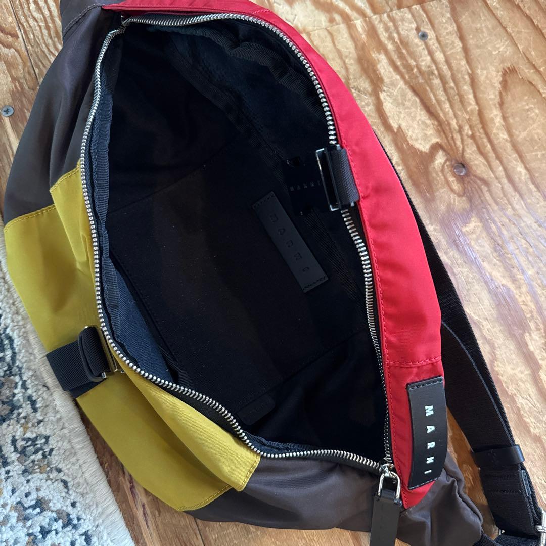 MARNI★スリングバッグ