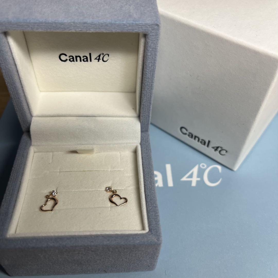 ４℃ ピアス