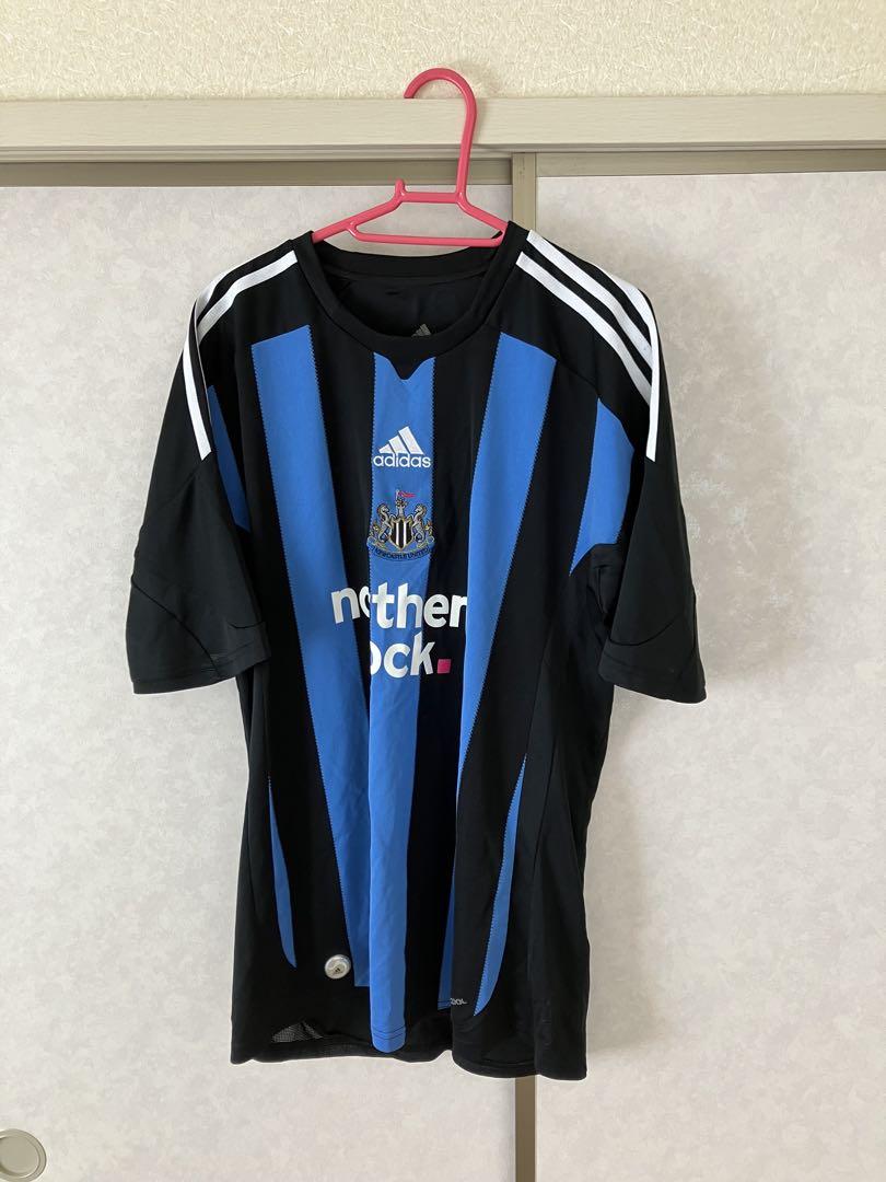 adidas Newcastle United サッカーシャツ 半袖
