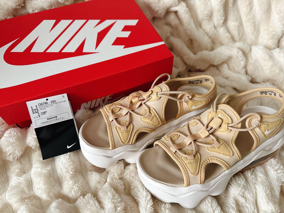 NIKE エアマックス ココ　24cm