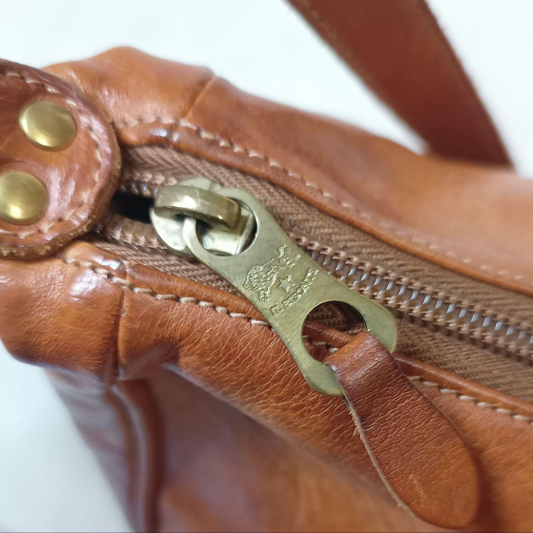 美品 イルビゾンテ ハーフムーンショルダーバッグ ミディアムブラウン