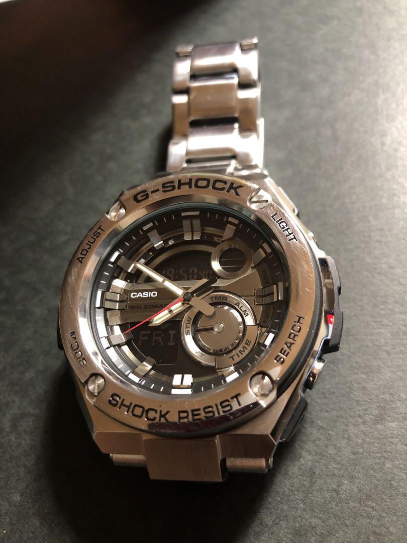 CASIO G-SHOCK シルバー/ブラック 腕時計　GST-210