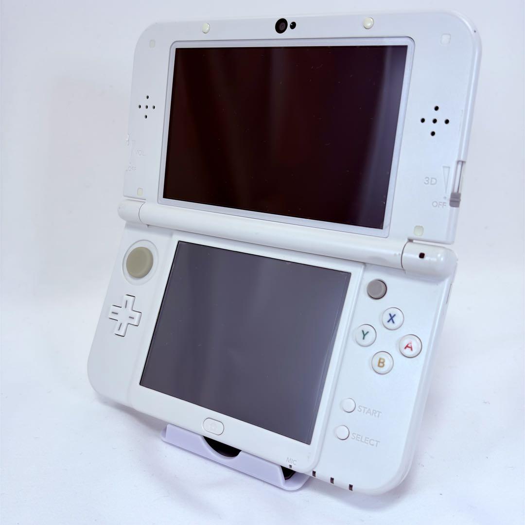 発色良好 newニンテンドー3ds ll パールホワイト 新品ケース 充電器