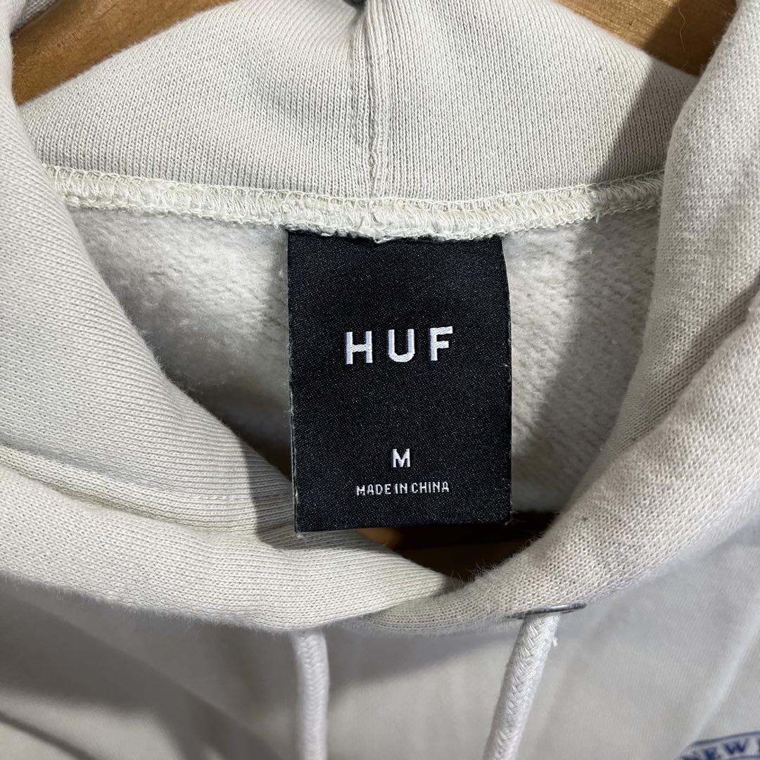 HUF ハフ パーカー 『人気モデル』両面ロゴ バックロゴ 完売品 ホワイトM HUF ハフ パーカー 『人気モデル』両面ロゴ バックロゴ 完売品