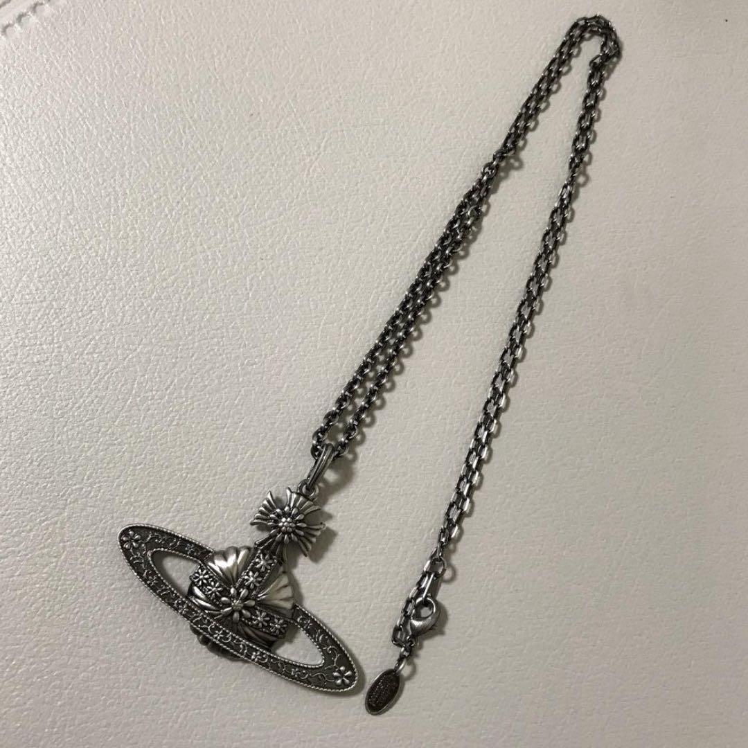 ミ*ニ様 花刻印　大きめオーブ　ネックレス　VivienneWest wood