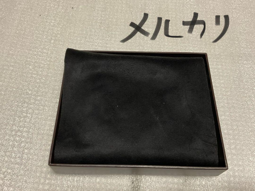 ダンヒル／高級メンズ二つ折り財布。【箱付き　新品未使用品　OH3070A】。