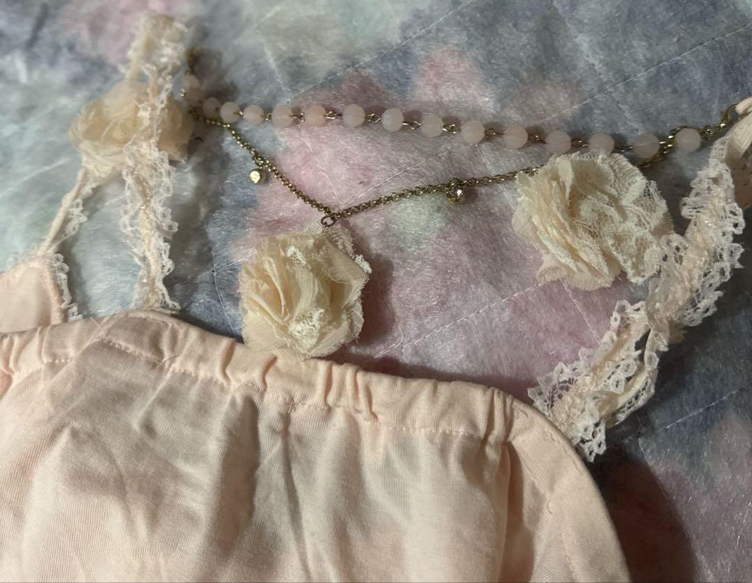 LIZ LISA キャミ　花＆ビジュー　チャーム付き　未使用タグ付き