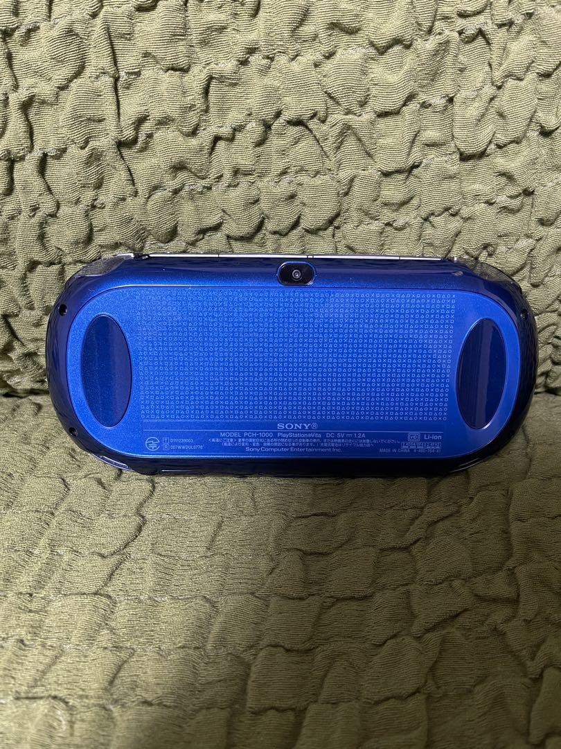 PSVita本体（PCH-1000 サファイアブルー）