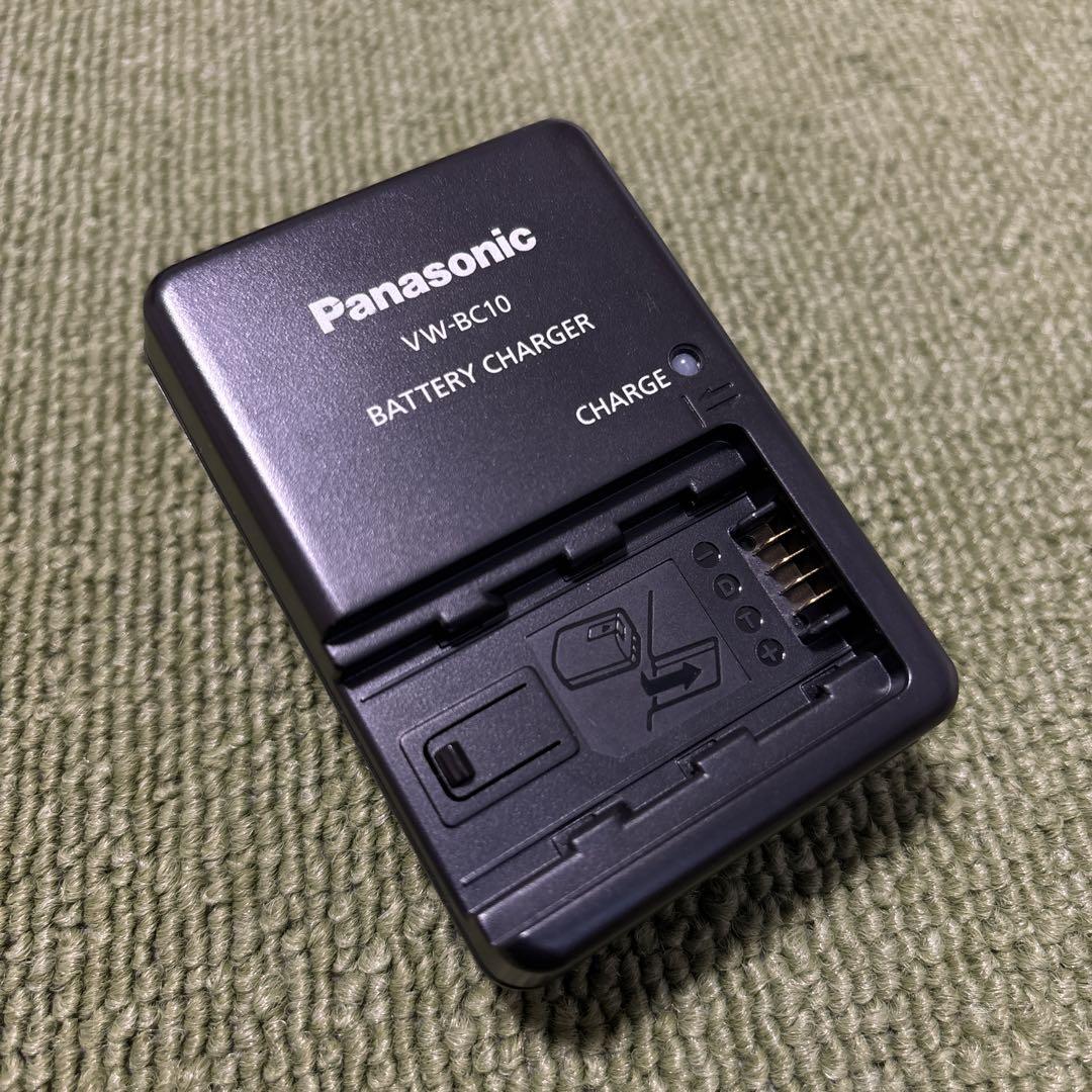 Panasonic バッテリー チャージャー VW-BC10 - メルカリ