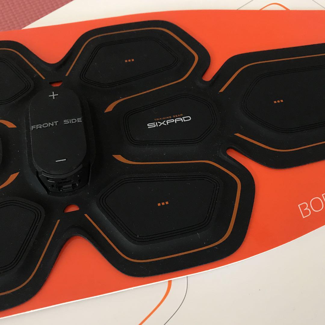 SIXPAD Abs belt 数回使用 腹筋 トレーニング ウエイトトレーニング