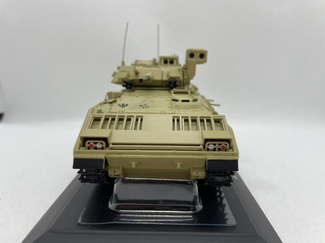 23R-002 ソリド 1/48 M2 BRADLEY FIGHTING 23R-002 ソリド 1⁄48 M2 BRADLEY FIGHTING