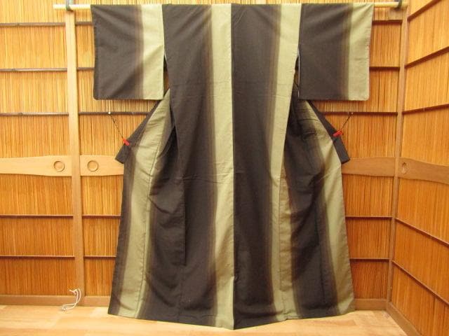 ★★TA-887 上質 紬 モダンな縞 ロング丈 ★★TA-887 上質 紬 モダンな縞 ロング丈