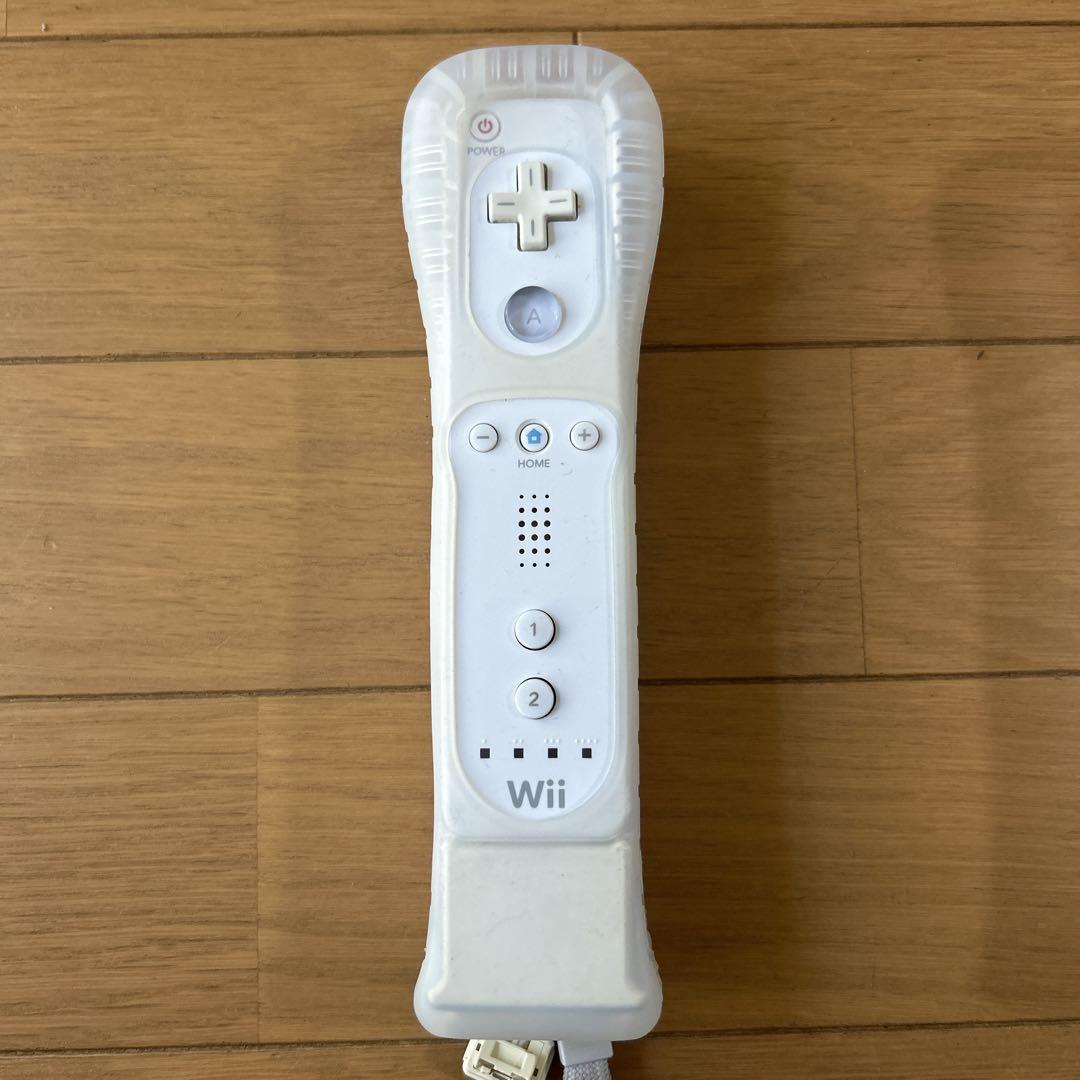 Wiiリモコン、Wiiハンドル、ヌンチャク2点 - メルカリ
