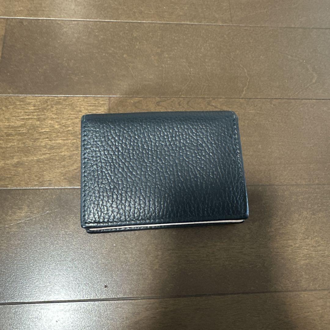 GUCCI 二つ折り財布　GGマーモント　リボン　ゴールド金具　ブラック