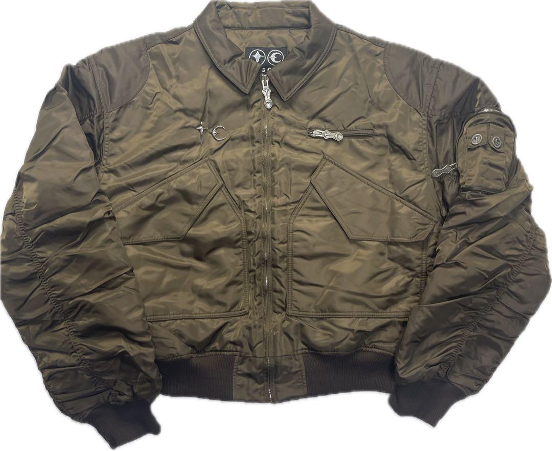 ［7日まで出品］THUG CLUB A WINGLESS BIRD THUG CLUB] A wingless bird ☆韓国大人気☆ (Thug Club/MA-1
