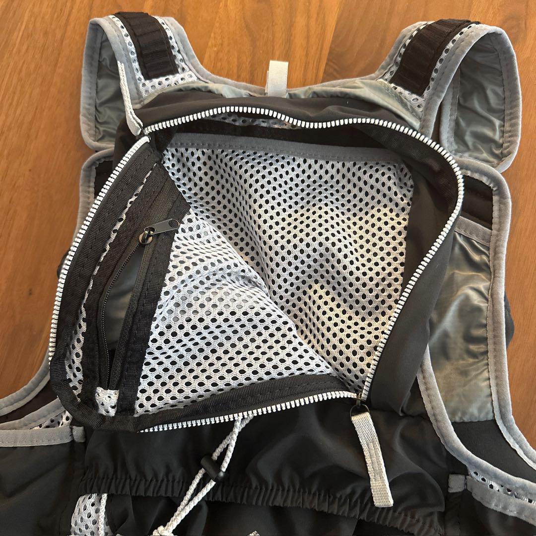 新品★ナイキ　カイガーベスト　ランニングベスト　S/M