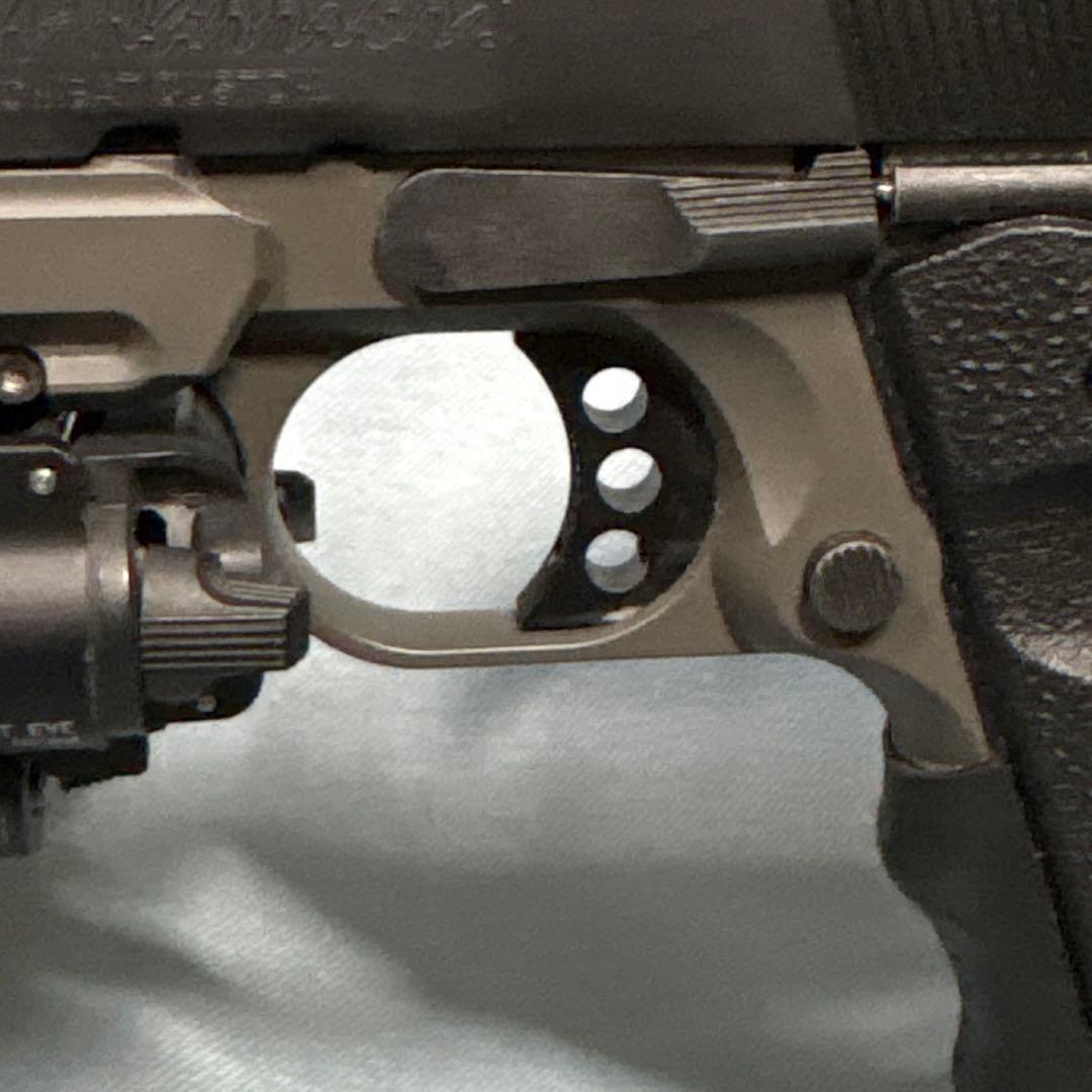 東京マルイ ナイトウォーリア 実物マグプル カスタム費約25000円 東京マルイ ナイトウォーリア 実物マグプル カスタム費約25000円