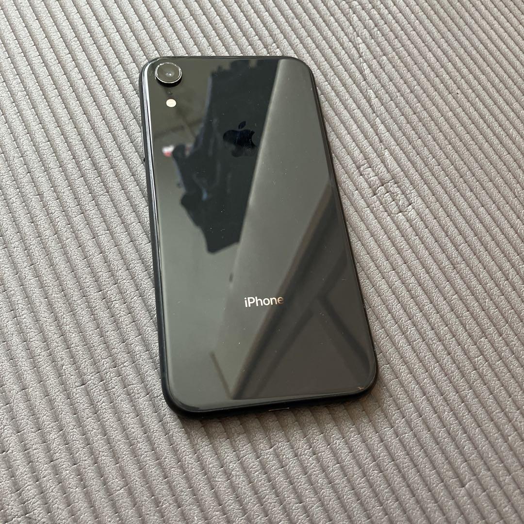 【送料無料】iPhone XR 本体　ブラック　128GB SIMフリー Amazon.com: Apple iPhone XR, US Version, 128GB, Black