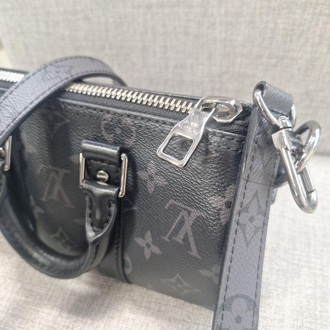 Louis Vuitton 。キーポルXS ショルダーバック