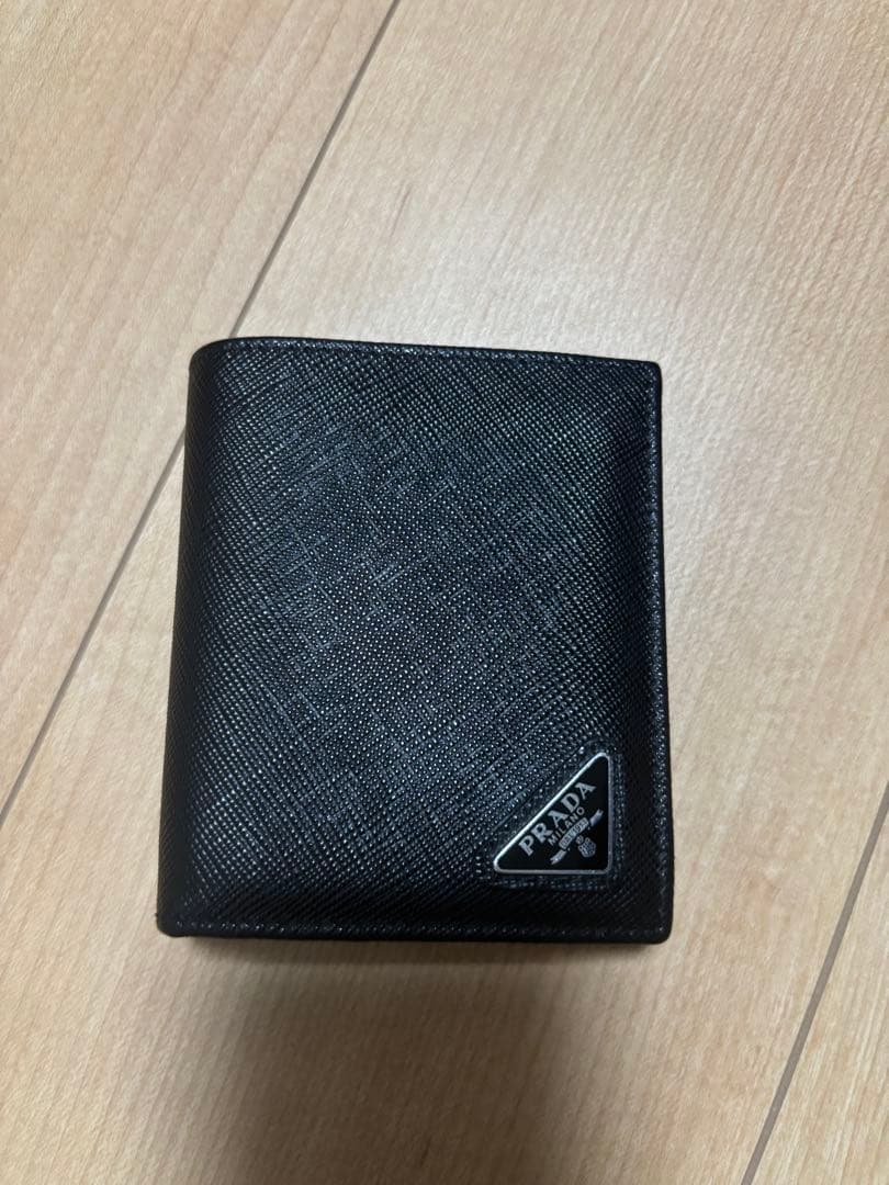 <PRADA>サフィアーノトライアングル 財布 <値下げ不可> <PRADA>サフィアーノトライアングル 財布 <値下げ不可>