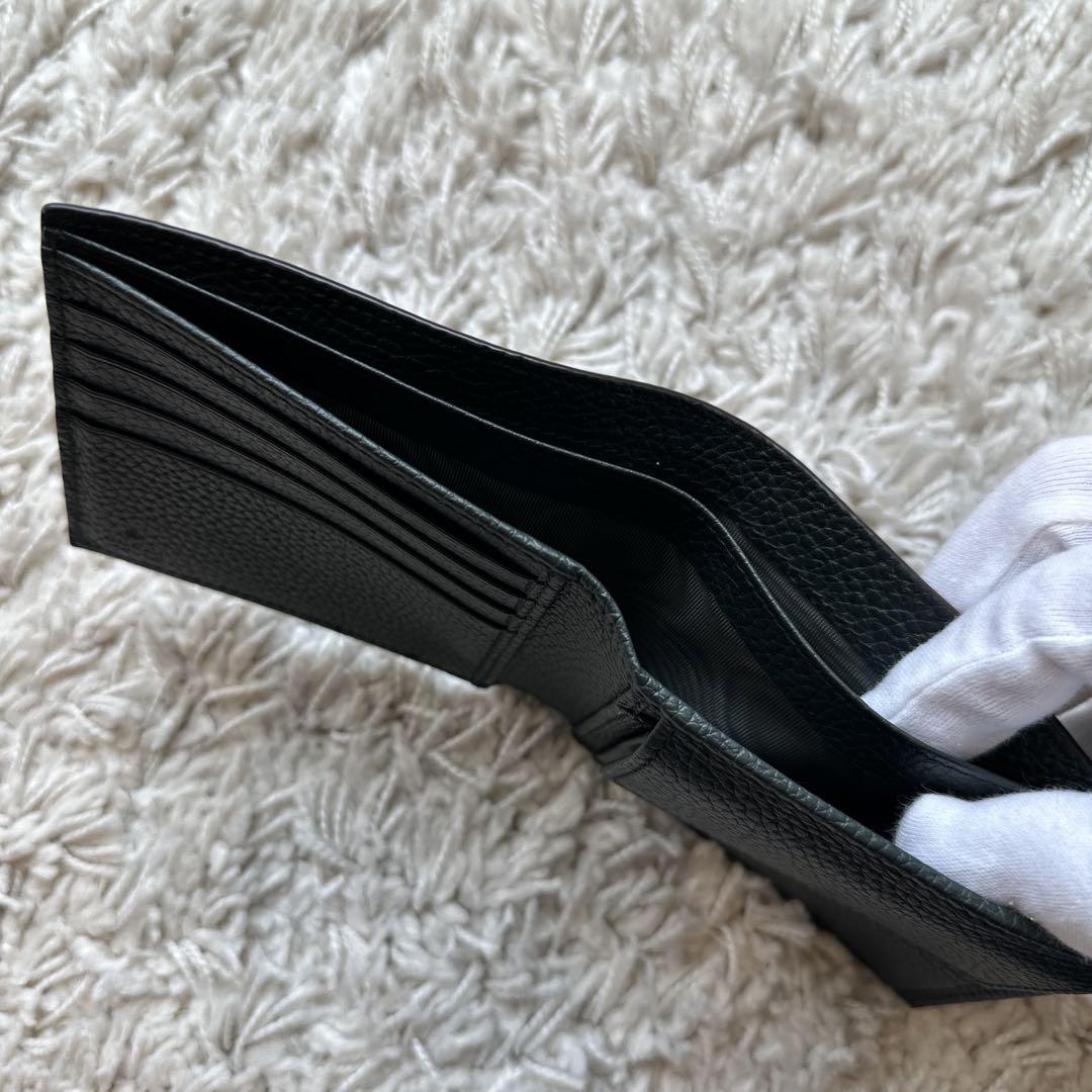 GUCCI グリーン 二つ折り財布 レザー