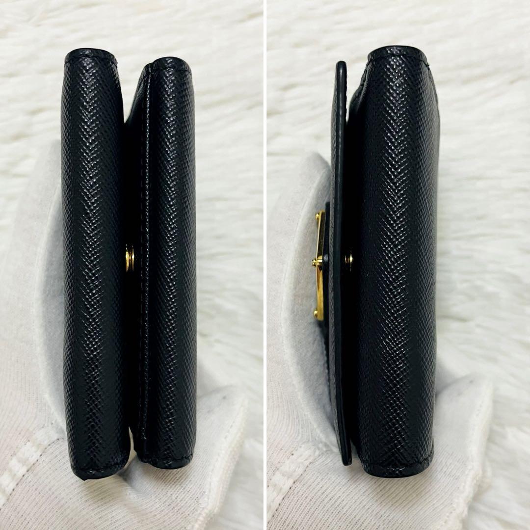 未使用級✨付属完備✨PRADA 三つ折り財布 サフィアーノ 三角ロゴ レザー 黒