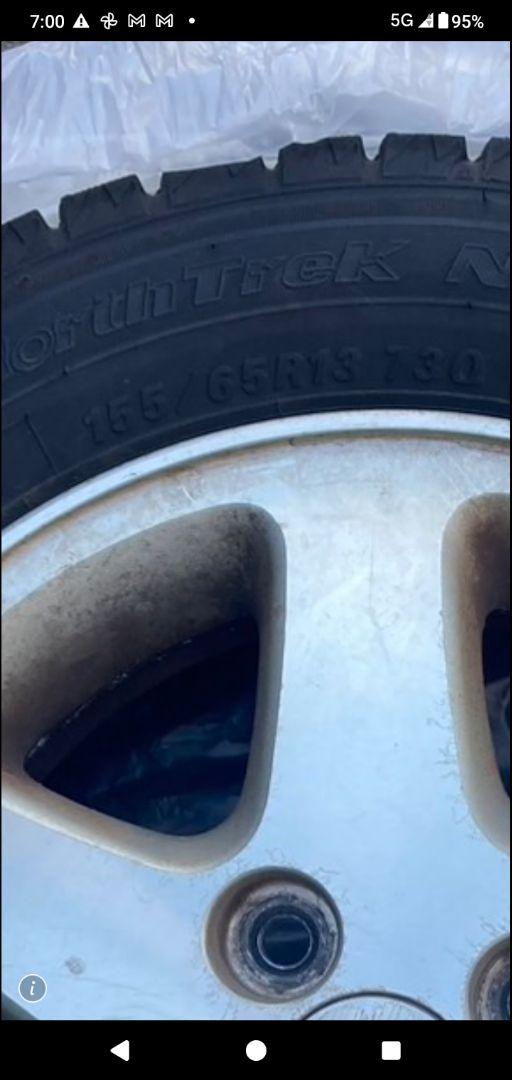 タイヤ・ホイール 155/65R13 NORTH TREK N3i STUDLESS TIRES