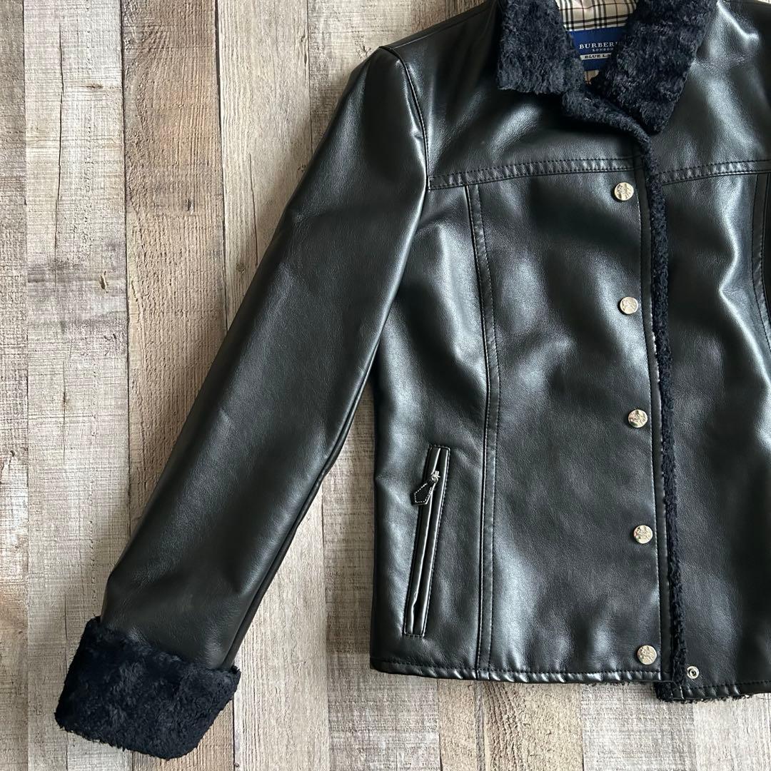 バーバリーブルーレーベル✿ボアジャケット 合成皮革 裏地ノバチェック 38 黒 バーバリーブルーレーベル✿ボアジャケット 合成皮革 裏地ノバチェック 38 黒