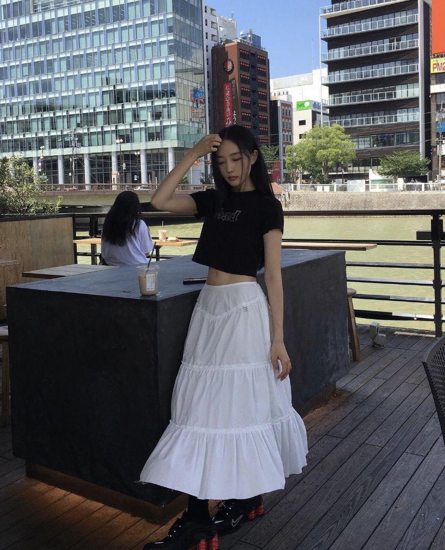 スカート GLOWNY RODEO TIERED RUFFLE SKIRT 4BFK478 Jennie's Look] GLOWNY RODEO TIERED RUFFLE SKIRT