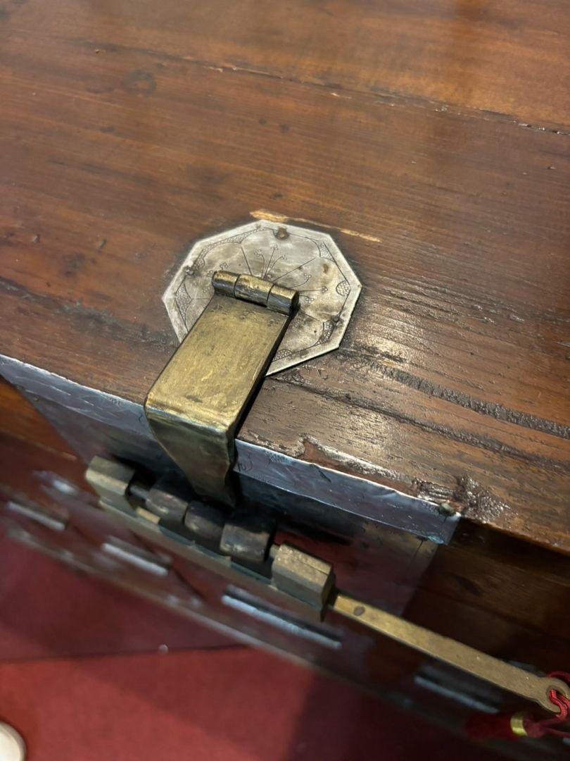 李朝家具　バンダジ　箪笥