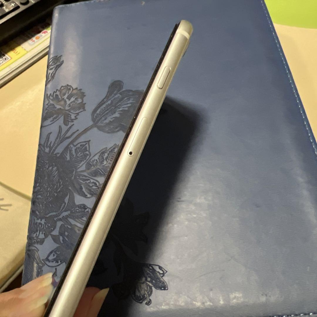 iPhoneSE 第二世代　美品
