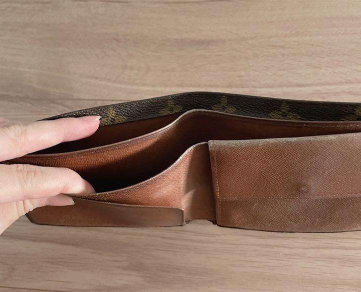 ルイヴィトン LOUIS VUITTON モノグラム 二つ折り財布 - メルカリ ルイヴィトン LOUIS VUITTON モノグラム 二つ折り財布 - メルカリ