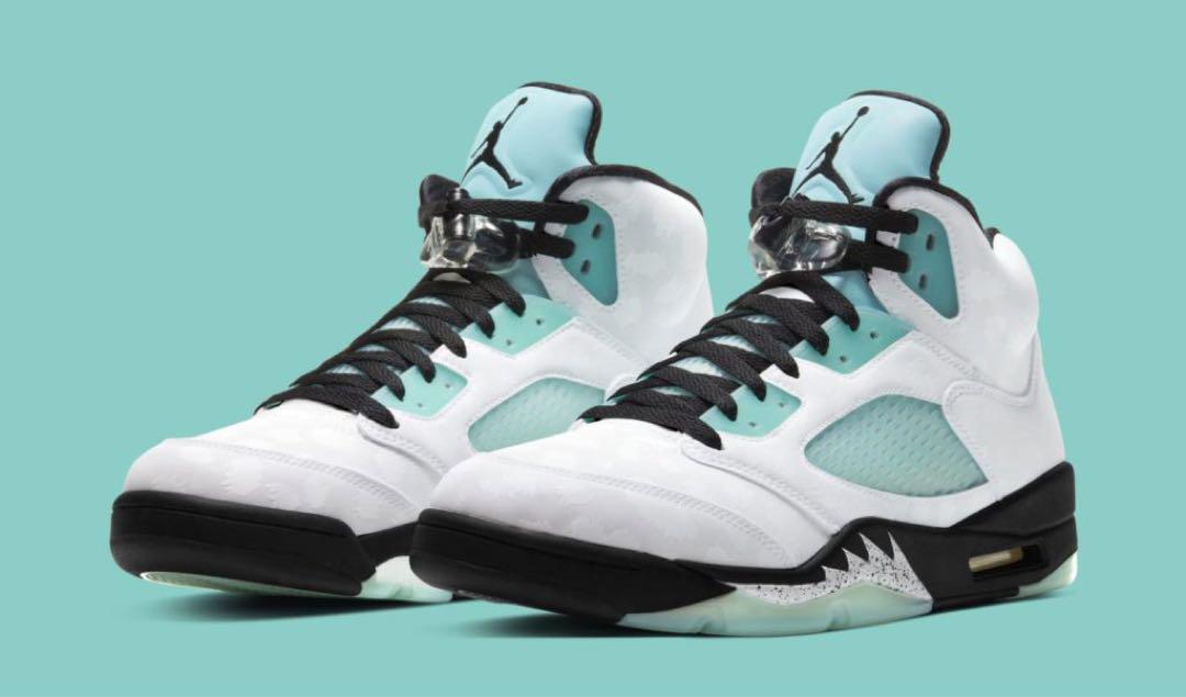 Jordan エアジョーダン 5 ティファニーブルー/ホワイト