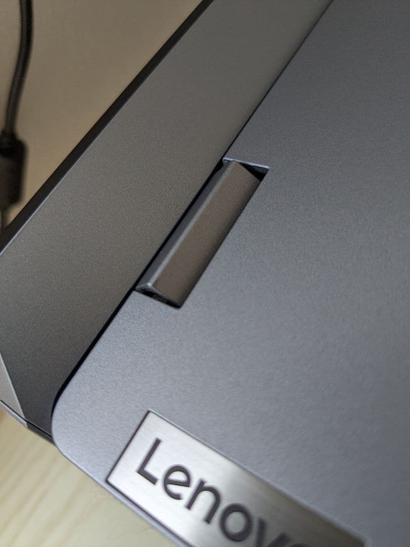 Lenovo LOQ 15IRX9 - ルナグレー