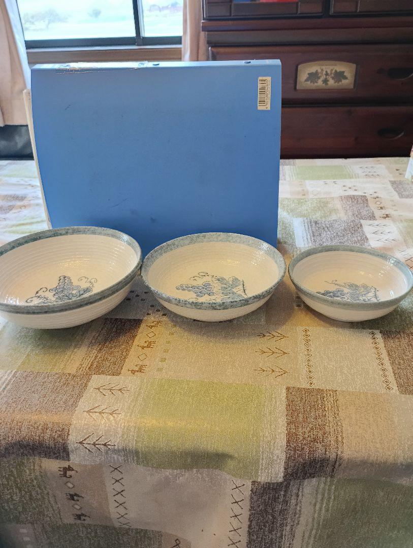陶器製 葡萄柄ボウル 3個セット