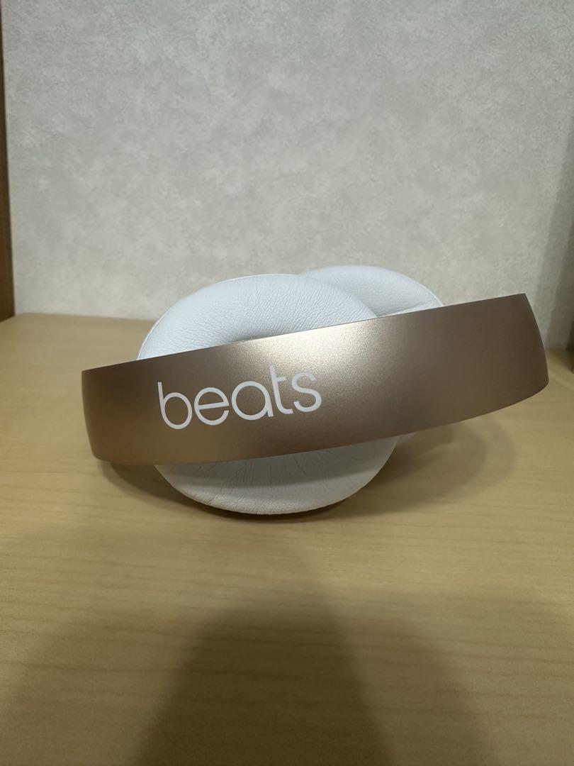 beats solo 2 ワイヤレスヘッドホン 未使用