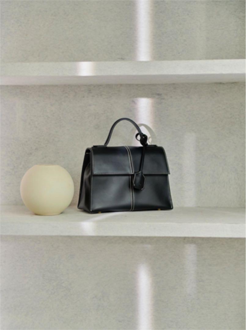 激安】 L'or One-handle 楫真梨子 かじまり Bag Square - ハンドバッグ - www.smithsfalls.ca 激安】 L'or One-handle 楫真梨子 かじまり Bag Square - ハンドバッグ - www.smithsfalls.ca