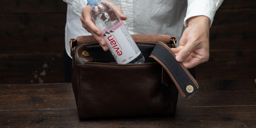 新品 本革 メンズ ミニバッグ ミニショルダーバッグ 茶 ブラウン