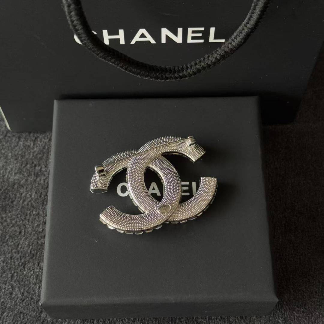 CHANEL シャネル CCマーク ブローチ シルバー