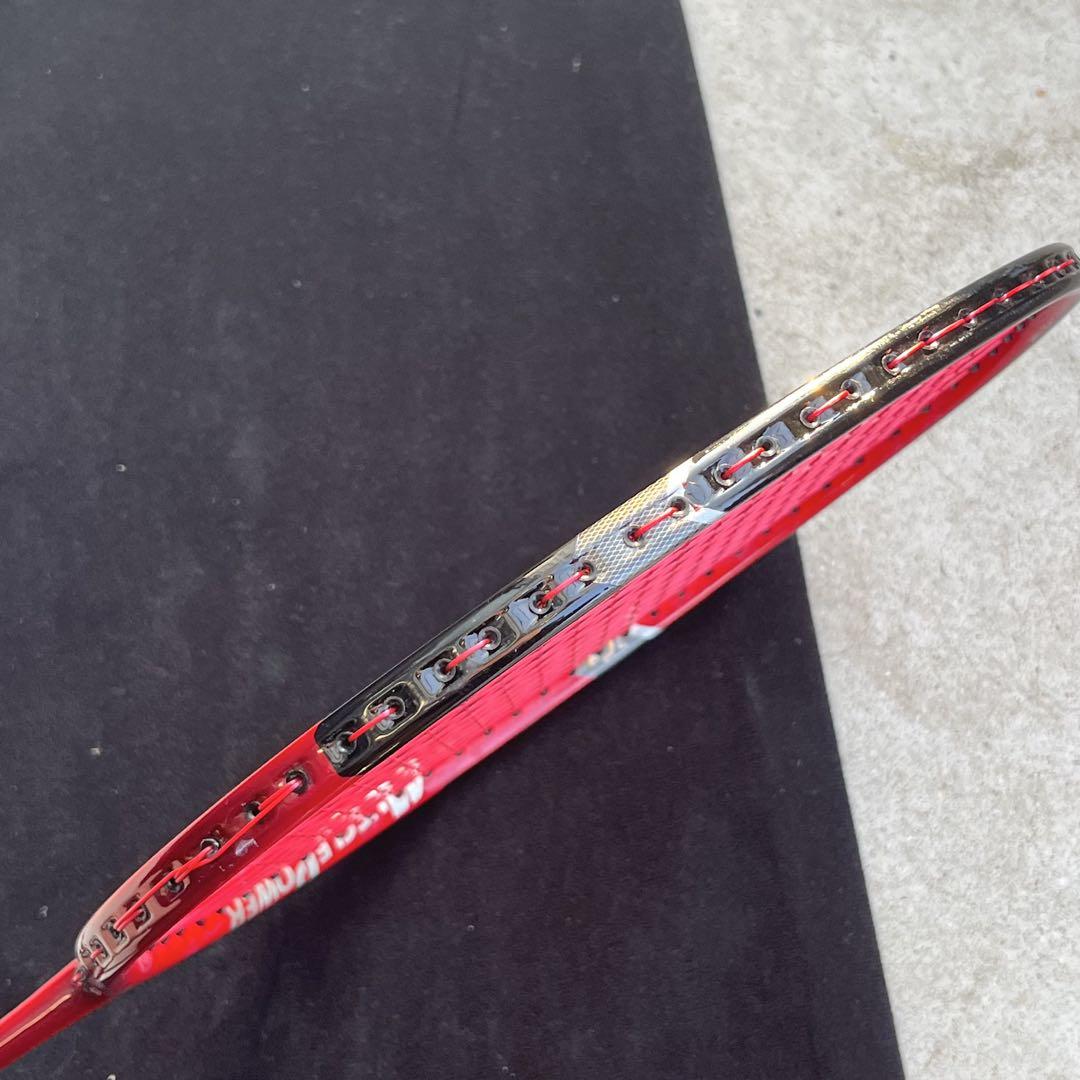 YONEX Muscle Power 100 バドミントンラケット