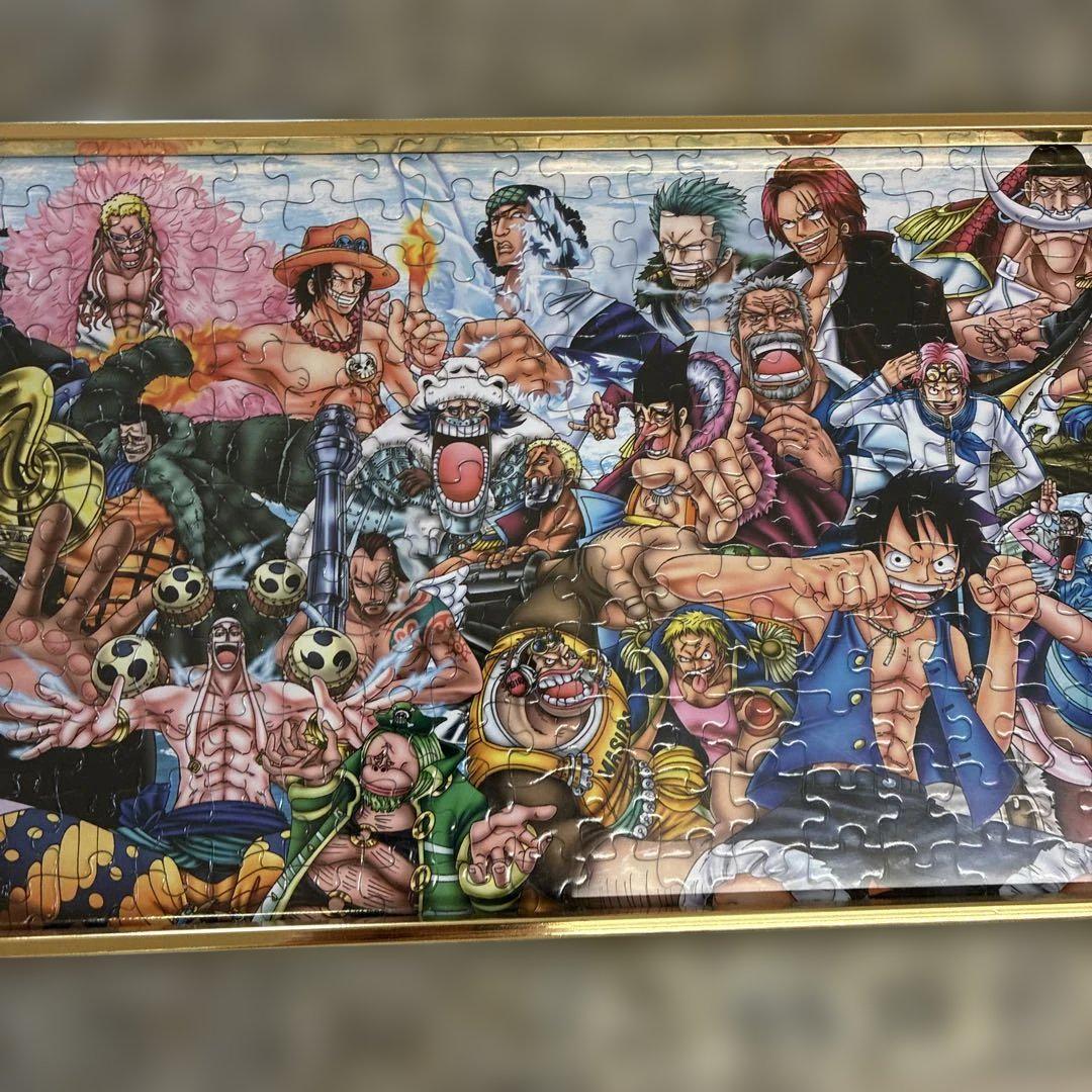 ワンピースパズル フレーム付き 完成品 - メルカリ