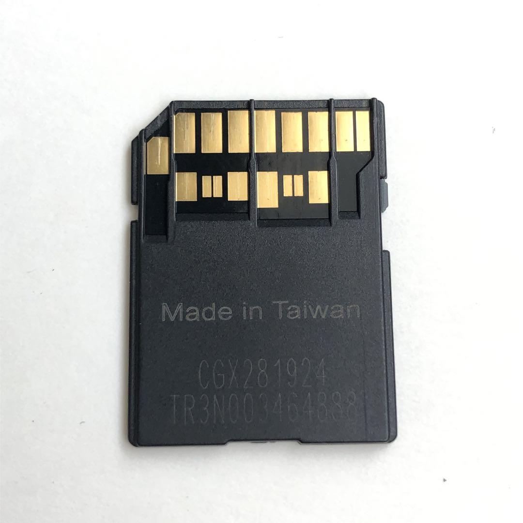 3 300MB|s