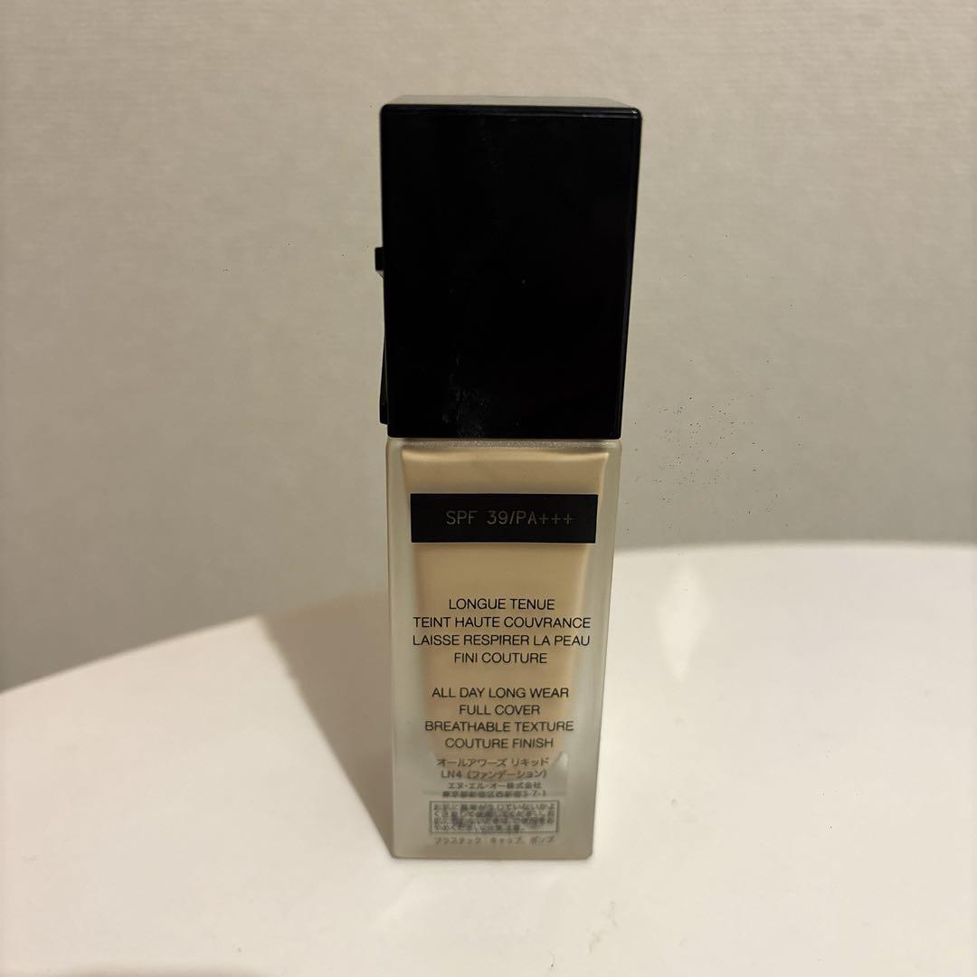 YSL オールアワーズリキッド LN4