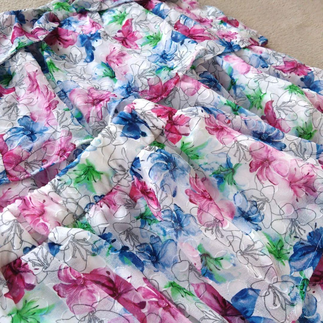 ミルキー様　140サイズ　新品BeBe 3点セット　春夏　フリル花がらシフォン